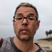 Lawrence-Minh Bùi Davis